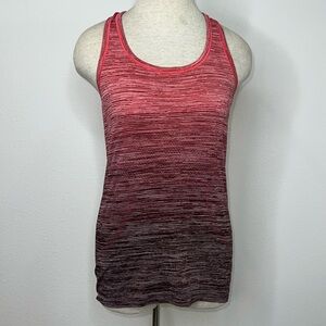 🔹 Lululemon Athletica Ombré Swiftly Tank Top